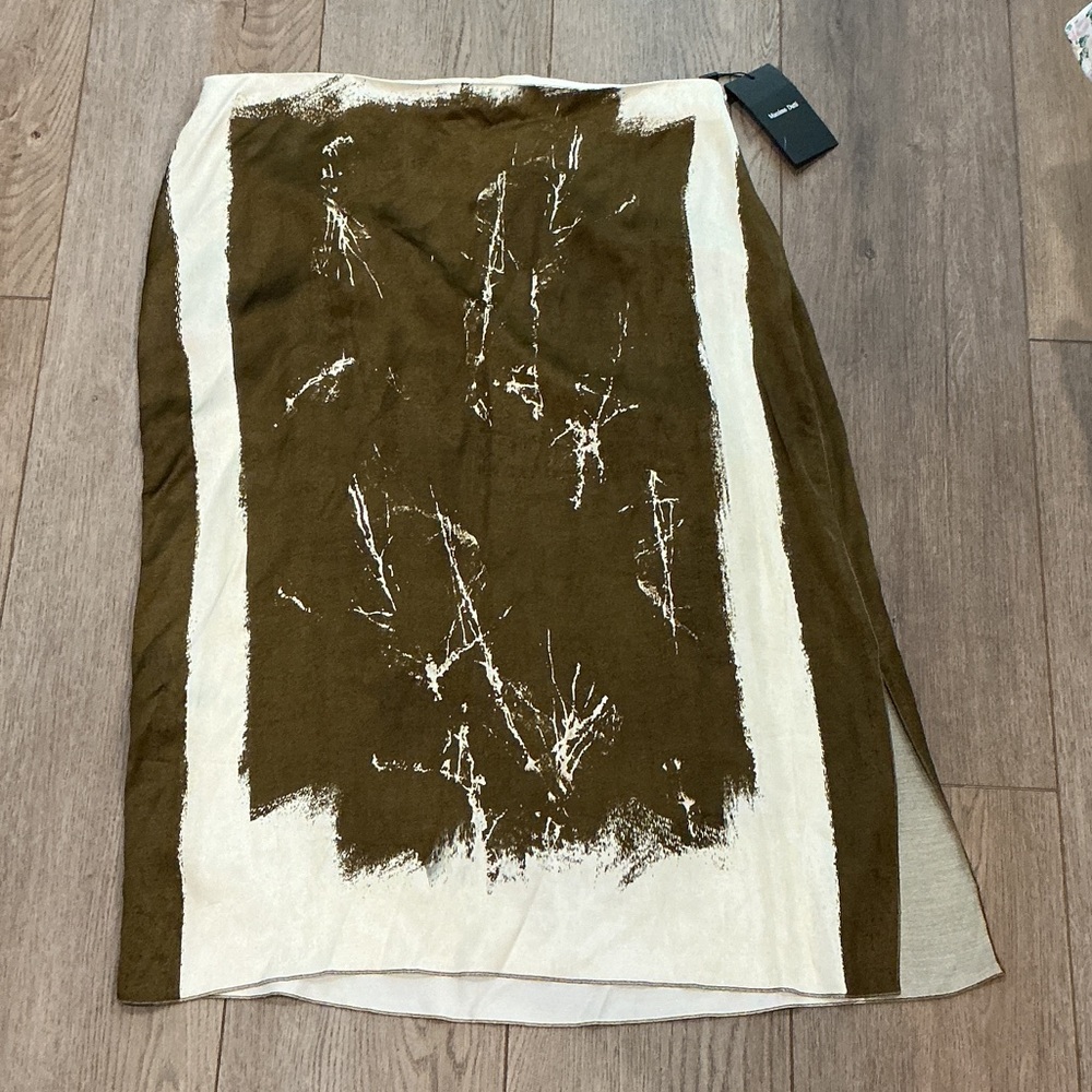 NWT Massimo Dutti Woman’s Cream Dark Olive Green Printed Flowing Skirt Size 10